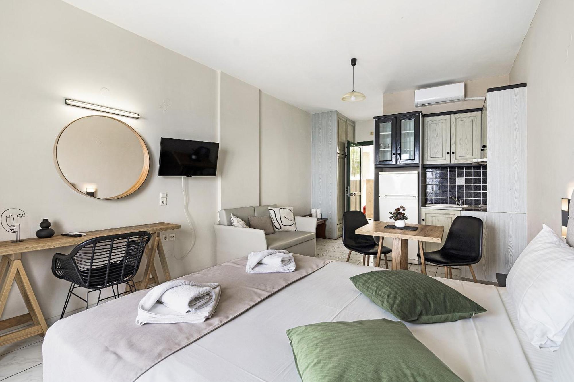 Sunset Premium Studio C อาโยส นิกีตัส ภายนอก รูปภาพ